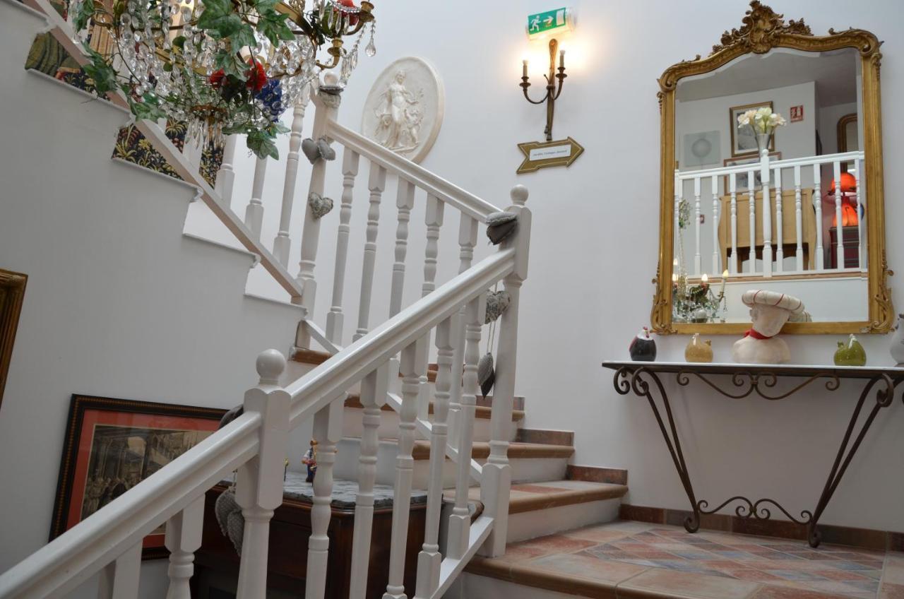 Logis Hotel La Villa Boucicaut Chalon-sur-Saône Eksteriør bilde